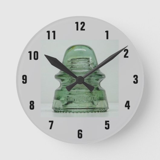 INSULATOR-Uhr Runde Wanduhr (Vorderseite)