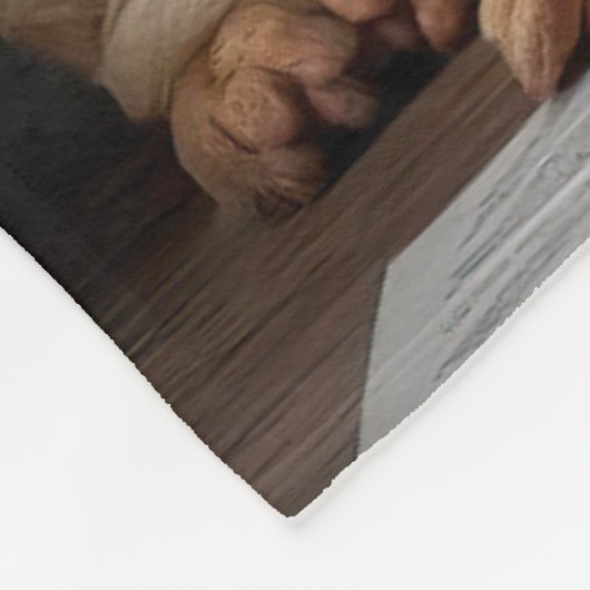 Intelligent Shar Pei Dog mit Buchdesign Fleecedecke (Ecke)