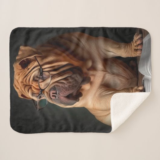 Intelligent Shar Pei Dog mit Buchdesign Sherpadecke (Vorderseite (Horizontal))