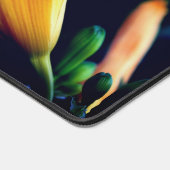 Intensive Gelblilie Blume Personalisiert Schreibtischunterlage (Ecke)