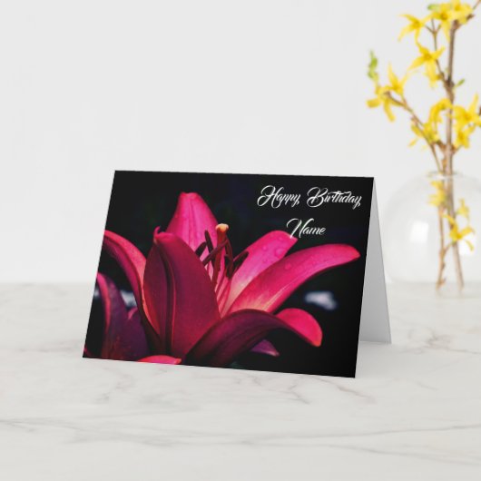 Intensive Red Lily Blume Personalisiert Geburtstag Karte (Gelbe Blume)