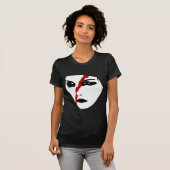 Intensives facepaint mit rotem Hieb T-Shirt (Vorne ganz)