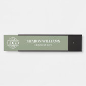Interchangeable Sage Green Custom Business Logo  Türschild (Vorderseite )