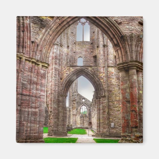Interior View Old Tintern Abbey Wales, Vereinigtes Magnet (Vorne)