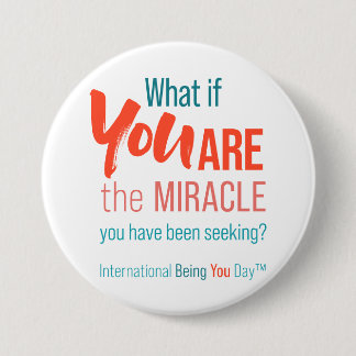 International Being You Day Quotes - Schaltfläche Button