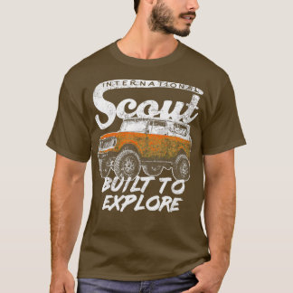 International Harvester Scout II Retro Style Built T-Shirt