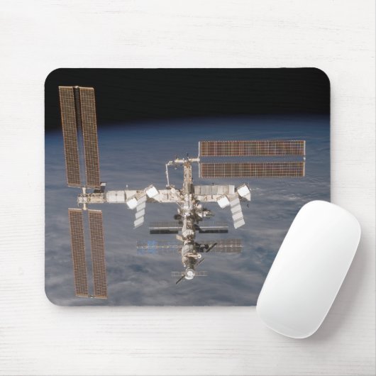 Internationale Raumstation 16 Mousepad (Mit Mouse)