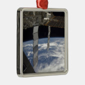 Internationale Raumstation 7 Ornament Aus Metall (Rechts)