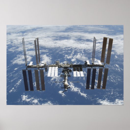 Internationale Raumstation im Orbit 2 Poster (Vorne)