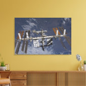 Internationale Raumstation im Orbit Leinwanddruck (Insitu (Wohnzimmer))