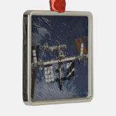 Internationale Raumstation im Orbit Silbernes Ornament (Rechts)