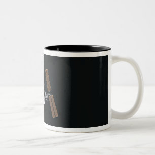 Internationale Weltraumstation 16 Zweifarbige Tasse