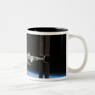 Internationale Weltraumstation 19 Zweifarbige Tasse