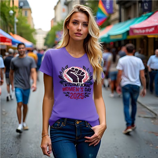 Internationaler Frauentag 2025: kühl, tapfer Lila T-Shirt
