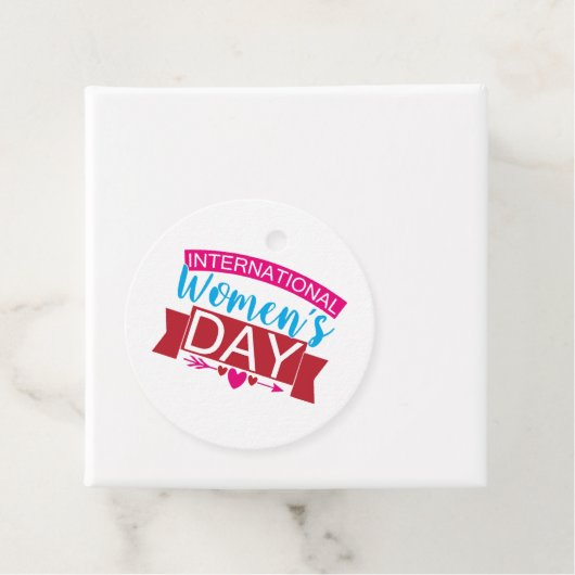 Internationaler Frauentag Geschenkanhänger (Beispiel)