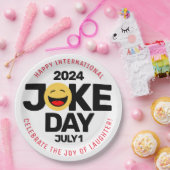 Internationaler Joke Day Laughing Face Pappteller (Party)