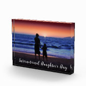 Internationaler Tag der Tochter Fotoblock (Rechts)