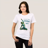 Internationaler Tag des Yoga Tri-Blend Shirt (Vorderseite voll)
