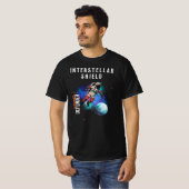 Interstellar Shield Cosmic Defender T-Shirt (Vorne ganz)