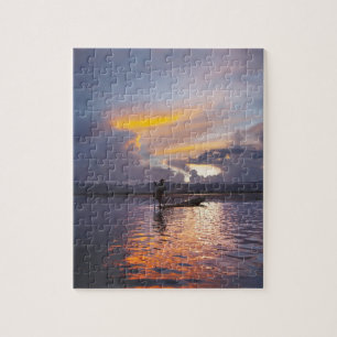 Intha-Fischer Bein-Ruderboot fischt mit Netz Puzzle