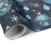 Intricate Blue Christmas Baubles Geschenkpapier (Rolleneckpunkt)