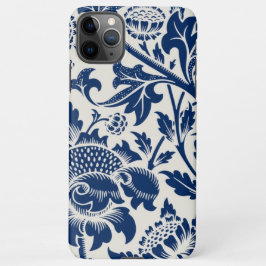 Intricate blue floral pattern on light background iPhone 11Pro max hülle