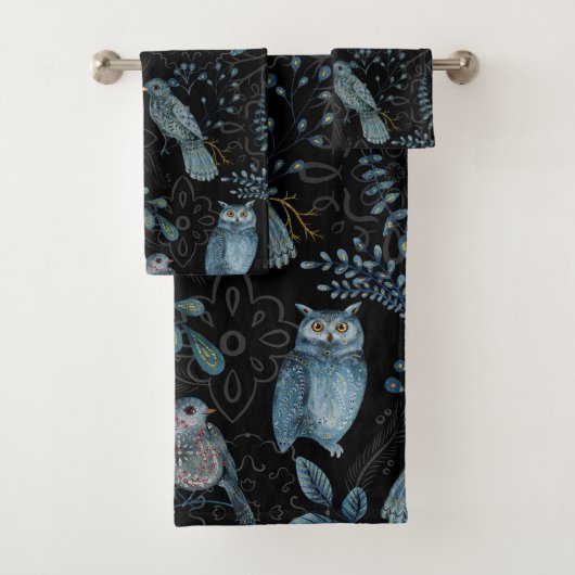 Intricate  floral and paisley  pattern  badhandtuch set (Insitu)