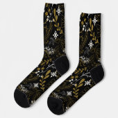 Intricate floral pattern with gold and white  socken (Linkes Detail)