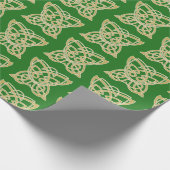 Intricate Gold Celtic Butterfly Pattern Geschenkpapier (Ecke)