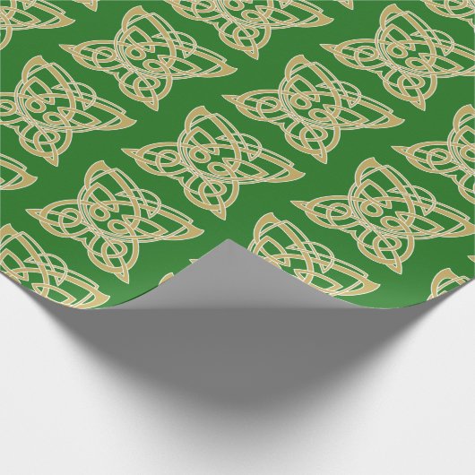 Intricate Gold Celtic Butterfly Pattern Geschenkpapier (Ecke)