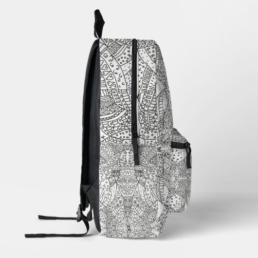 Intricate Symmetrical Doodle Mandala Black & White Bedruckter Rucksack (Links)