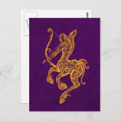 Intricate Yellow Sagittarius Zodiac auf Lila Postkarte (Vorne/Hinten)