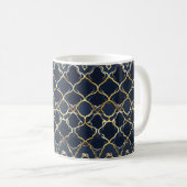 Intricated Golden Pattern Navy Blue Kaffeetasse (VorderseiteRechts)