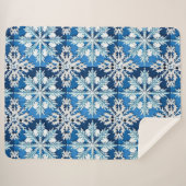Intricentive Blue Snowflake Design Sherpadecke (Vorderseite (Horizontal))