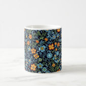 Intrigante Blumenkunst: Blaue und orangefarbene Bl Kaffeetasse (Mittel)