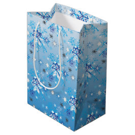 Intrikierte blaue und weiße Sterne und Schneeflock Mittlere Geschenktüte