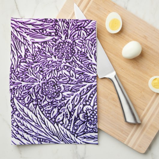 Intrikiertes Blumendesign in Lila Farben und Weiß Geschirrtuch (Viertel Falte)