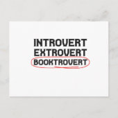 Introvert Extrovert Booktrovert Funny Book lovers Postkarte (Vorderseite)