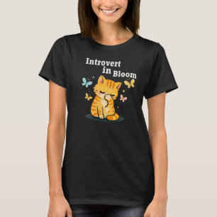 Introvert in Blüte Hübsche Katze - Ästhetischer In T-Shirt