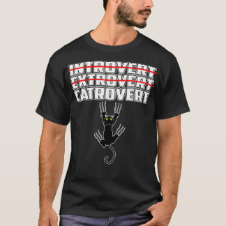 Introvertieren der niedlichen Katze T-Shirt