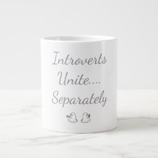 Introvertierte vereinen sich getrennt Geister Jumbo-Tasse