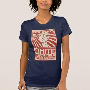 Introverts vereinigen separat in Ihren eigenen T-Shirt