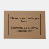 Introverts Verlassen Pakete hier Doormat Fußmatte (Vorderseite)