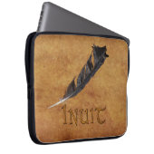 INUIT Native American Feather Laptop Sleeve (Vorne Rechts)