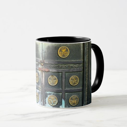 Inuki-mon (Tor), Zojo-ji-Tempel: Tokio Tasse (VorderseiteRechts)