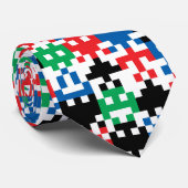 Invader_03-04 Krawatte (Gerollt)