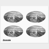 Invasion der Normandie am D-Day - 1944 Ovaler Aufkleber (Blatt)