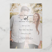 Invertierter zweier Foto Hochzeit speichern Sie da Folieneinladung (Rückseite)