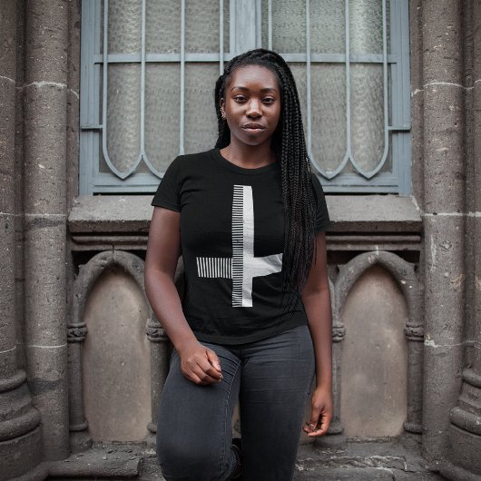 Invertiertes Kreuz T-Shirt