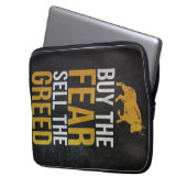 Investor Buy Fear Sell Greed Trader Laptopschutzhülle (Vorderseite Links)